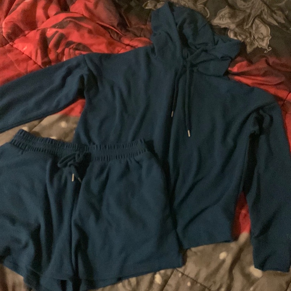 Victoria, secrets matching outfit shorts and long sleeve shirt